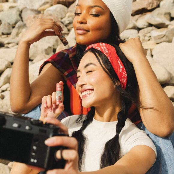 Poppy & Pout The Landmark Project Lip Balm Joshua Tree Agave Lime Oasis NEW - Picture 2 of 2